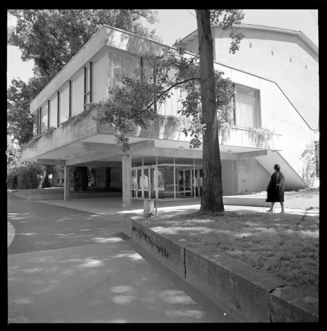 Stadttheater, Foyer-Anbau