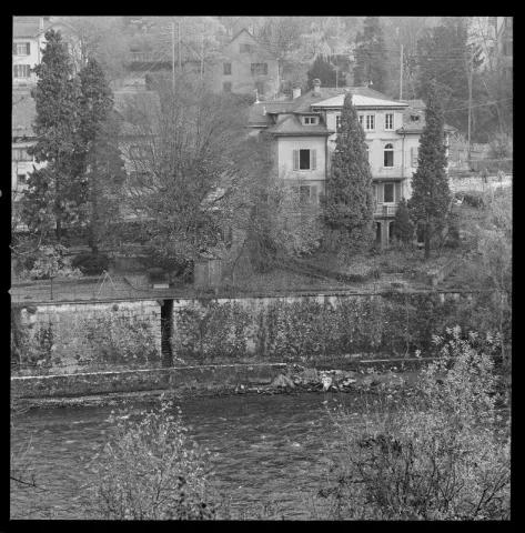 Uferpartie mit Villa Wegmann 