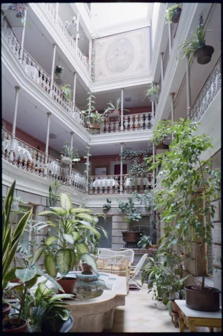 Hotel Blume mit Atrium