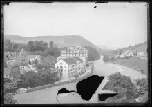 Grand Hotel, grosse Bäder und Limmat